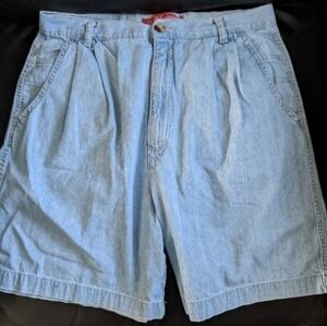 Vintage High Waisted Shorts by Gloria Vanderbilt Grandma Pants